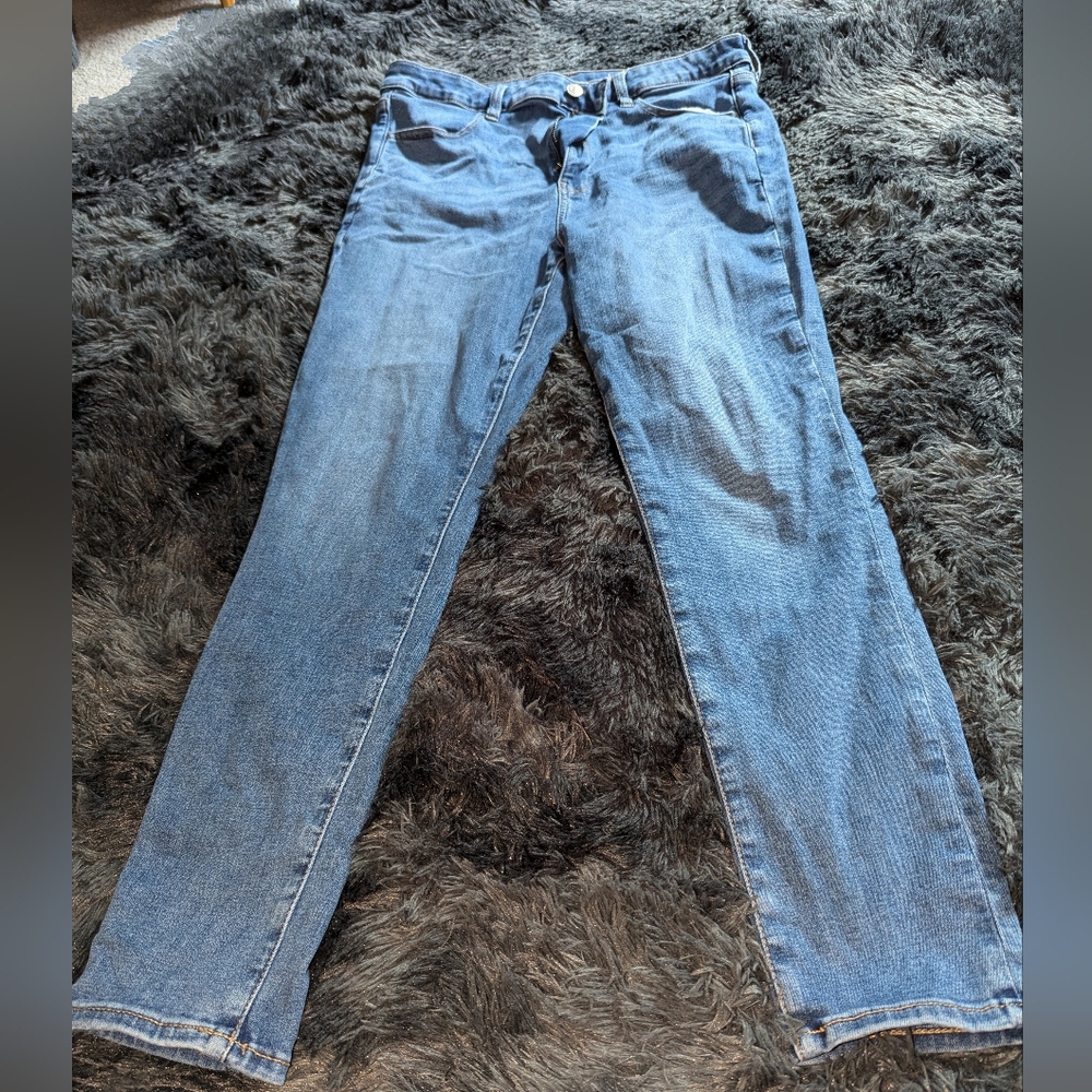 American Eagle Outfitters Light Blue Straight Leg Jeans